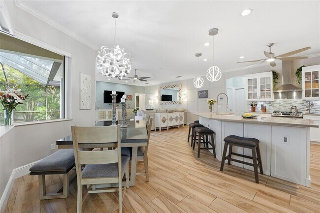 Building Photo - 6331 Yellow Wood Pl