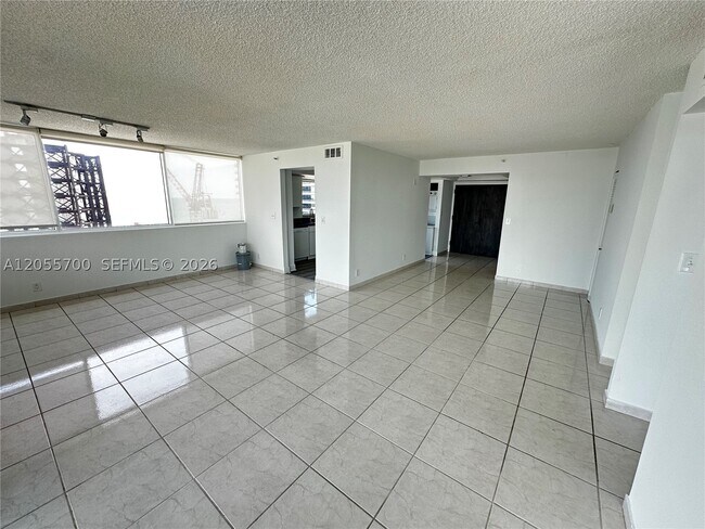 Building Photo - 3411 Indian Creek Dr
