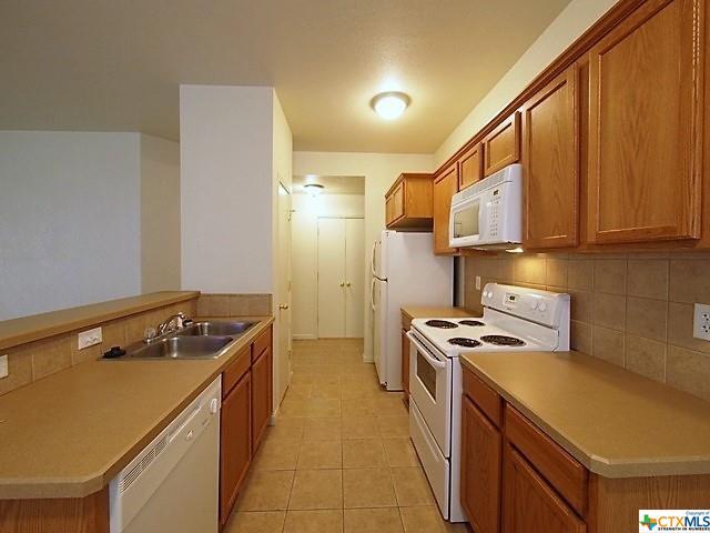 Building Photo - 4206 Elms Run Cir