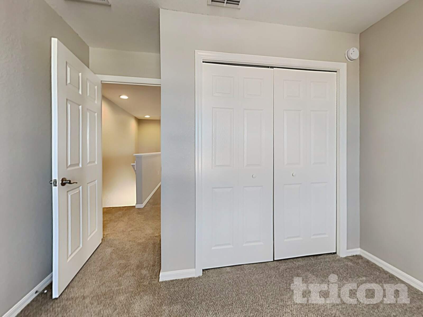 Building Photo - 10763 Carloway Hills Dr