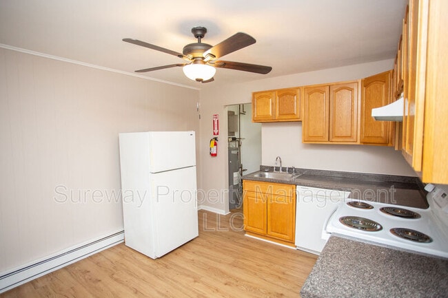 Building Photo - 13 Merion Terrace