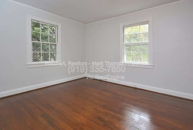 Building Photo - 2602 Vineyard St