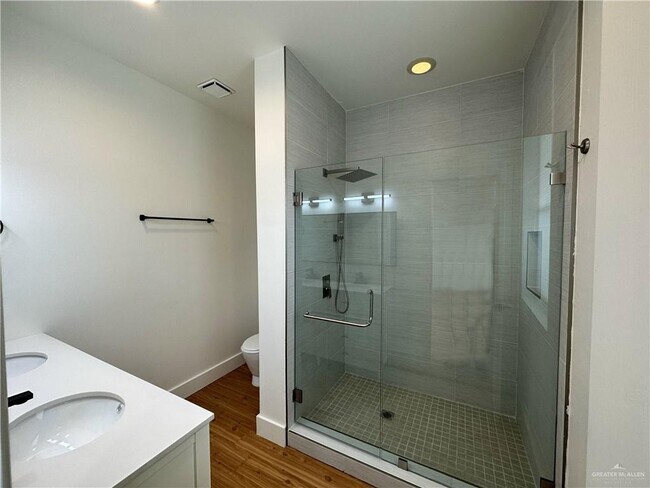 Building Photo - 2312 S 43rd St