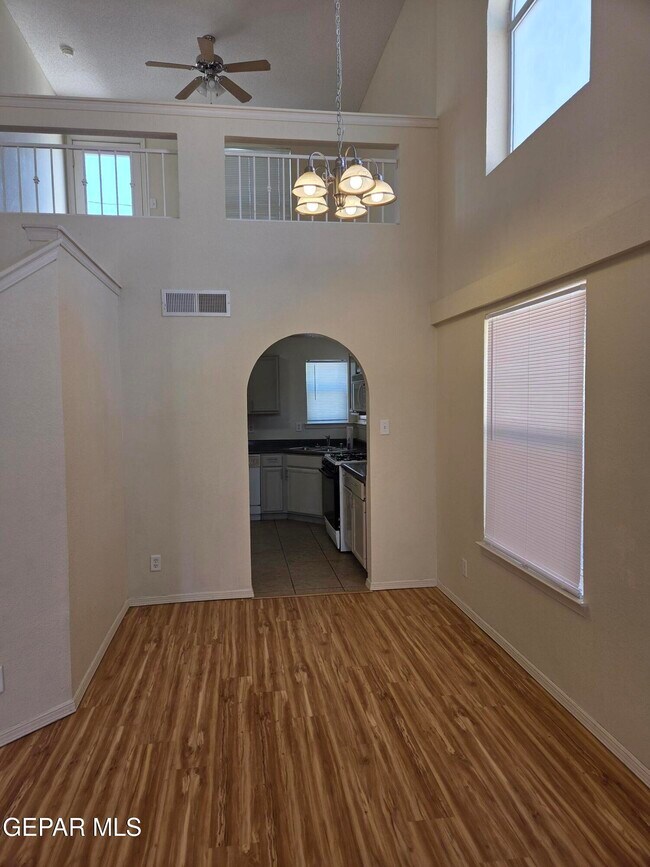 Building Photo - 3717 Hubble Dr