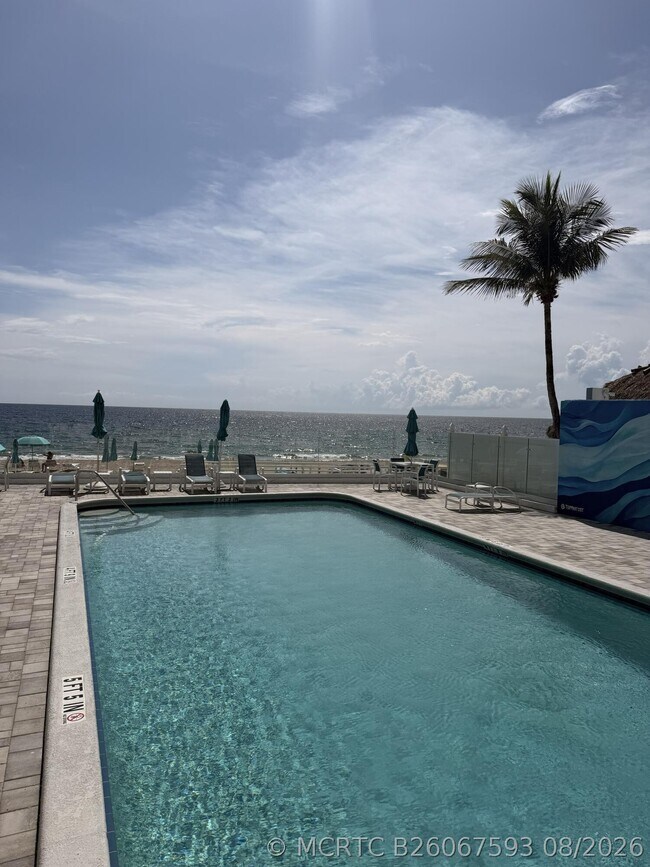 Building Photo - 3750 Galt Ocean Dr