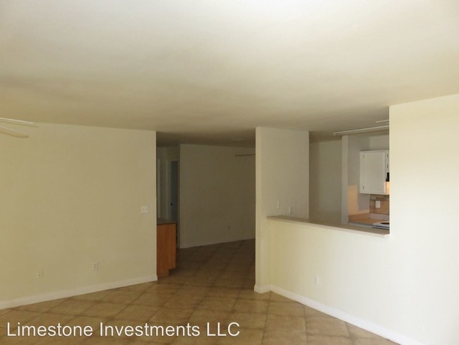 Building Photo - 1804 Lewis Ave