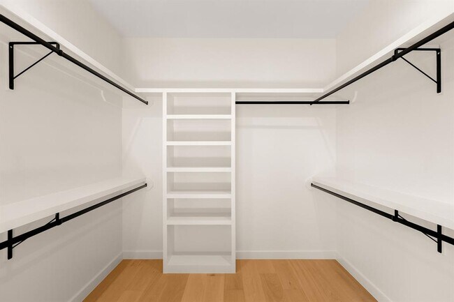 Building Photo - 3412 Gonzales St