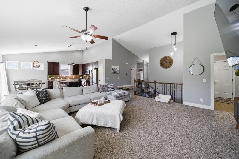 Building Photo - 10603 S 213th St