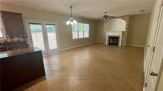 Building Photo - 2066 Peach Shoals Cir