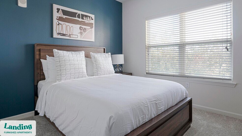 Building Photo - 12700 Ridgeline Blvd