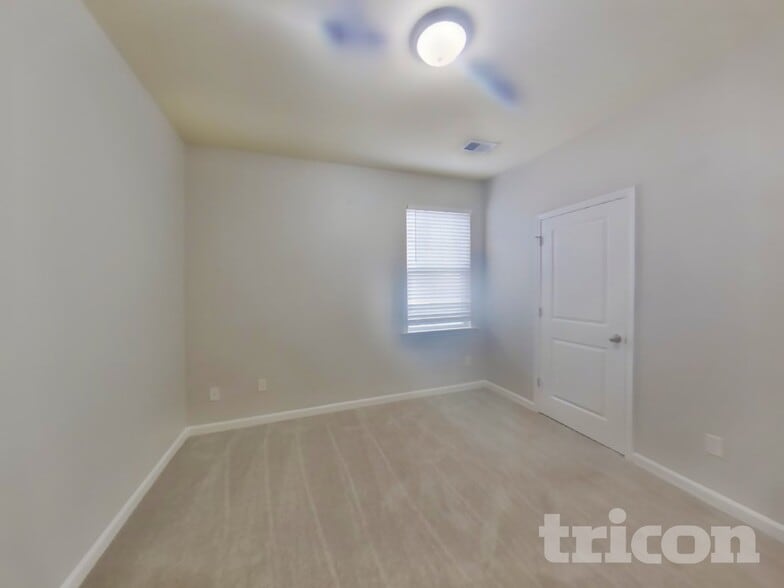 Building Photo - 7894 Bluefin Trail