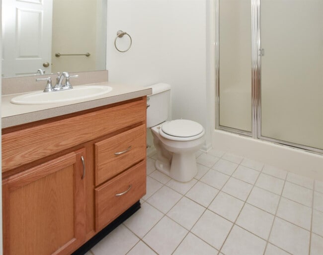 Building Photo - 2790 S Knightsbridge Cir