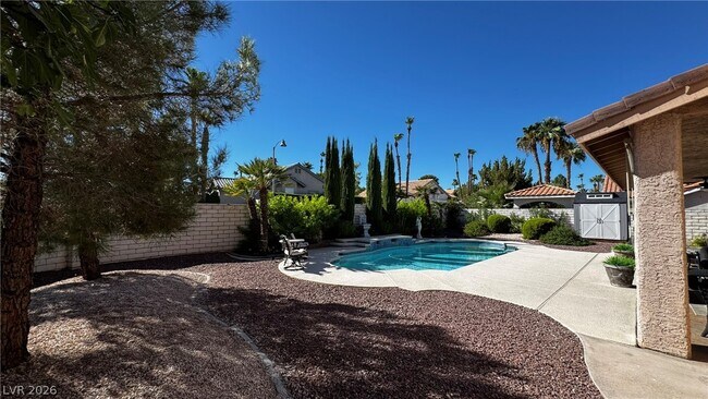 Building Photo - 2921 Channel Rock Dr