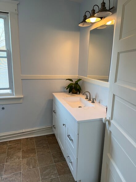 Building Photo - 107 Westover Blvd