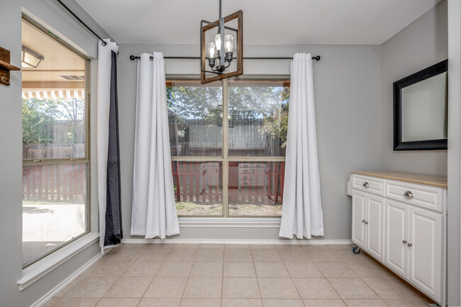 Dining area with abundant natural light - 613 Pace Dr