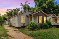 Building Photo - 314 Kelly-