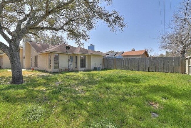 Building Photo - 7126 Windbrook Ln