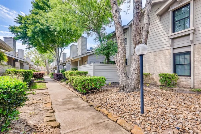 Beautiful neighborhood. Shady mature trees. - 13449 Garden Grv