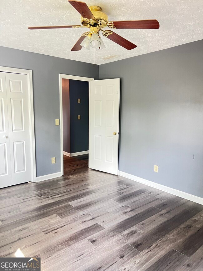 Building Photo - 2361 Ciji Cir