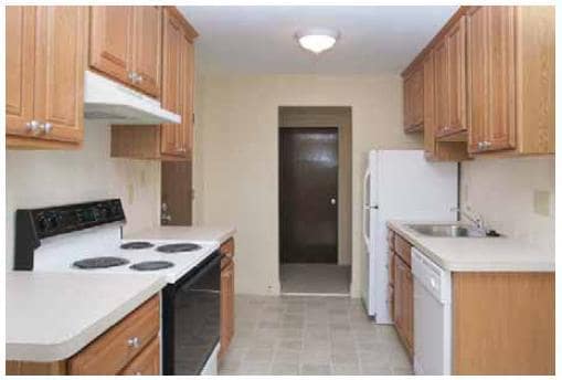 Building Photo - 898 Massachusetts Ave