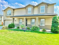 Building Photo - Beautiful Home with Separate Office/Bonus ...