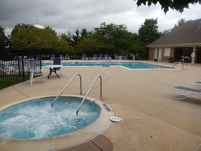 Building Photo - 2814 Gilcrest Ct