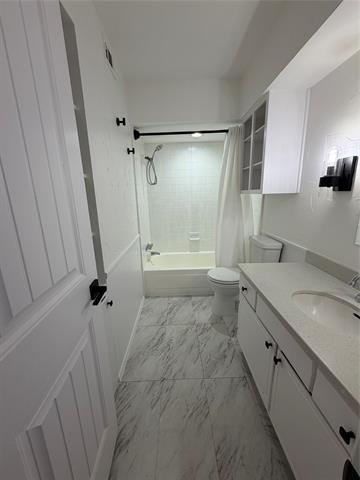 Building Photo - 6620 Eastridge Dr