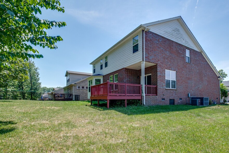 Building Photo - 2829 Lakeside Meadows Cir