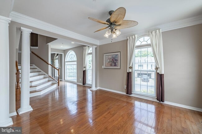 Building Photo - 2915 Murano Way