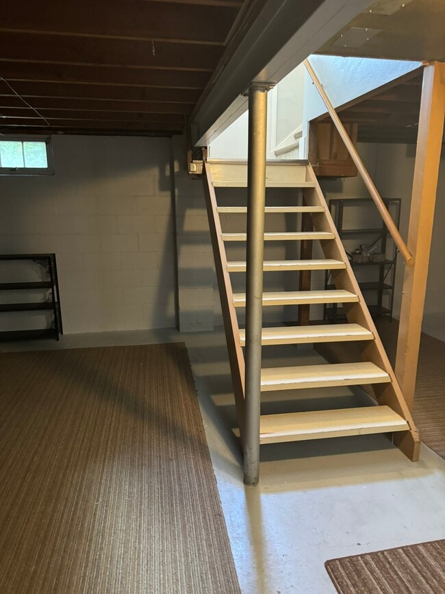 Building Photo - 2525 15th Street Ct