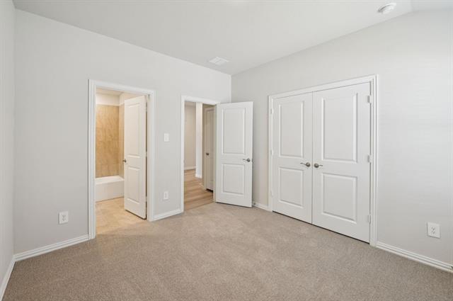 Building Photo - 514 River Rdg Dr