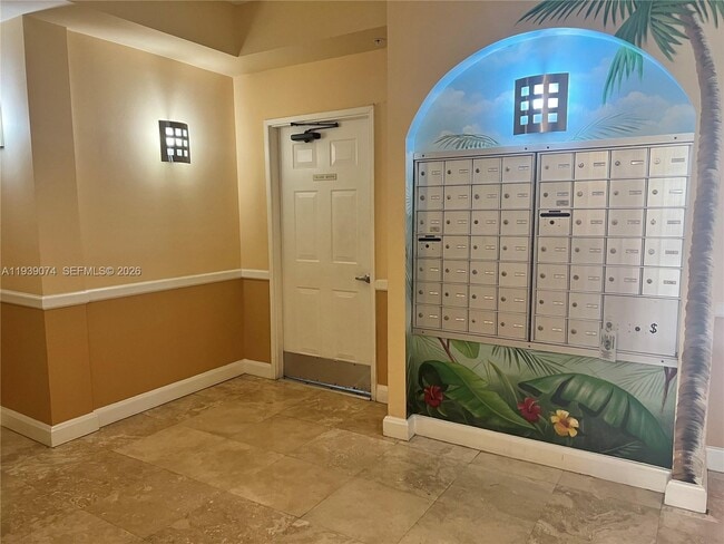 Building Photo - 1000 Scotia Dr