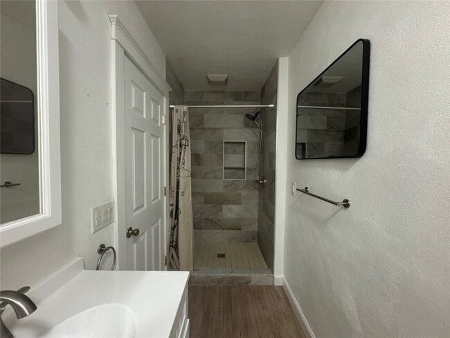 Building Photo - 45 Kattelville Rd