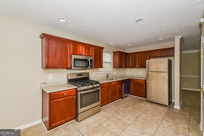 Building Photo - 258 Red Maple Way