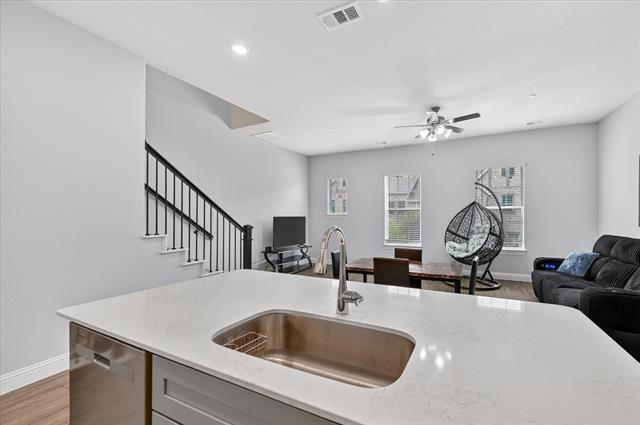 Building Photo - 4164 Kearsage Dr