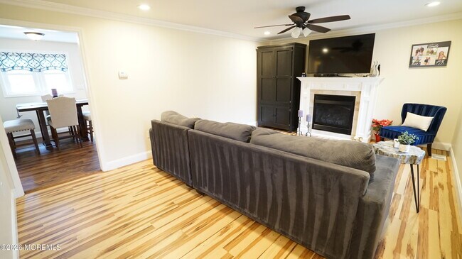 Building Photo - 65 Hurleys Ln