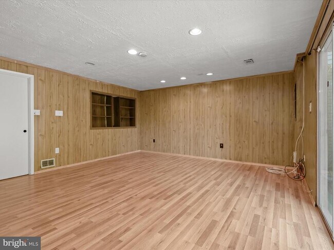 Building Photo - 23 Ivy Oak Ct