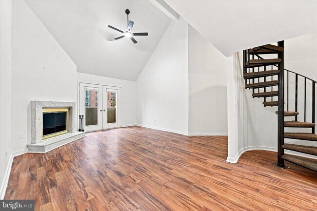 Building Photo - 1504 N Broom St