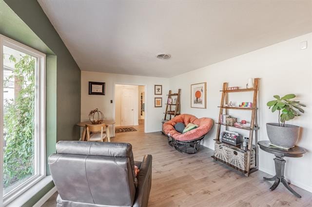 Building Photo - 1408 Comanche Ct