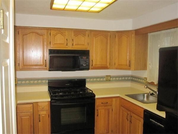 Building Photo - 43 Merrymount Rd