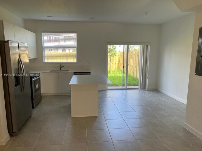 Building Photo - 12235 NW 23rd Path