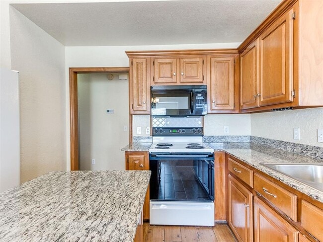 Building Photo - 4100 Kent St