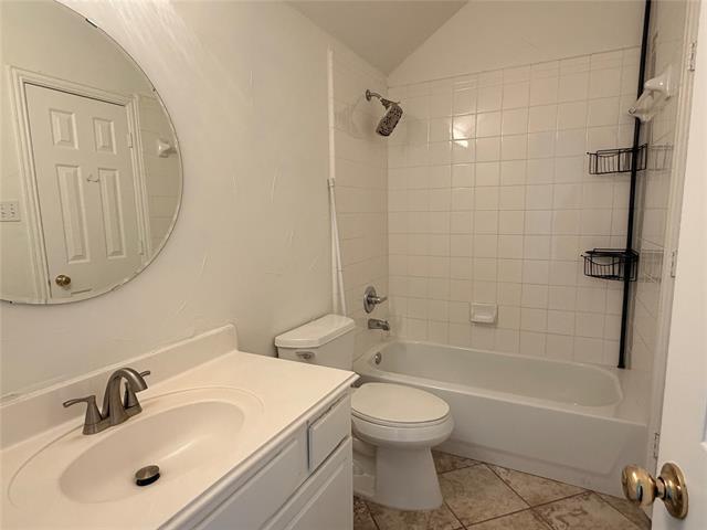 Building Photo - 4516 Avebury Dr