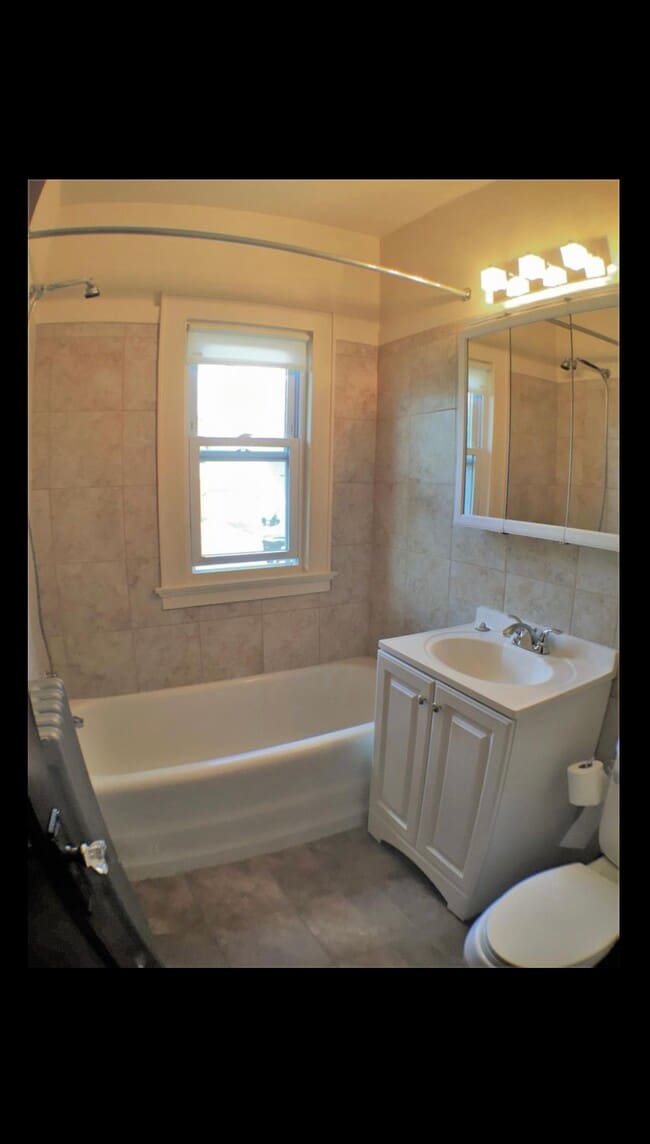 Building Photo - 3754 E Allerton Ave