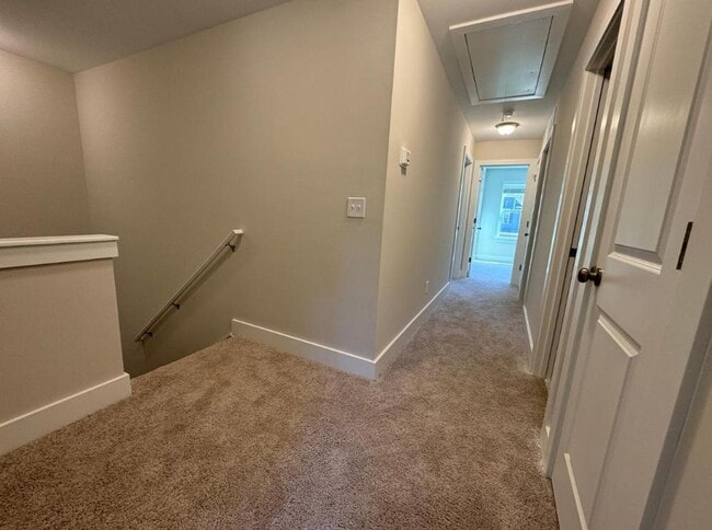 Building Photo - 824 Pryor St