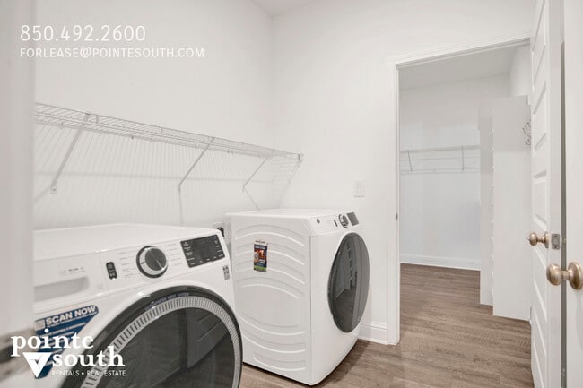 Building Photo - 4299 Montague Dr