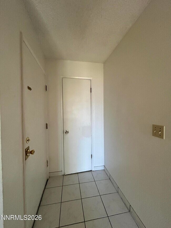 Building Photo - 3855 E Leonesio Dr