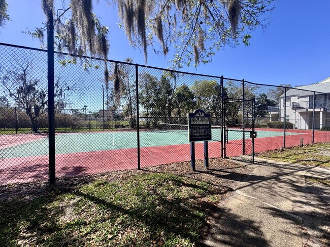 Building Photo - 2544 Woodgate Blvd