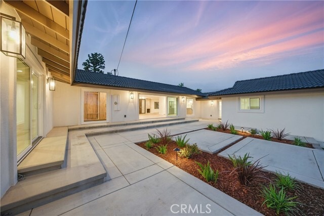 Building Photo - 830 Huerta Verde Rd