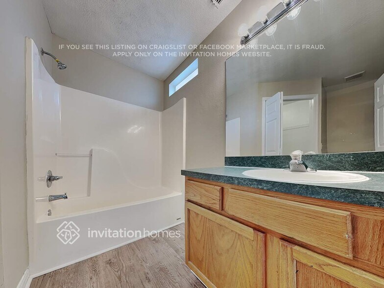 Building Photo - 968 Old Scenic Hwy